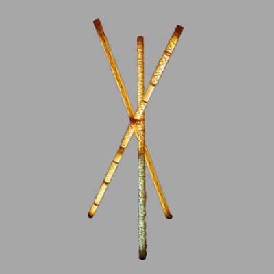 Set de lámparas triangulares de exposición para suelo